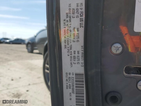 2019 Dodge Challenger SXT with VIN 2C3CDZGG9KH680587, listed as a Copart auction lot 48591815 with 68,732 mi miles and Salvage Title. Bid and sale history available at carsss.com. Image 13.