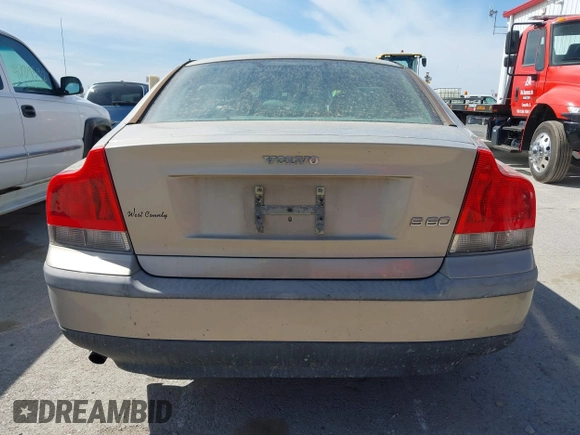 2001 Volvo S60 with VIN YV1RS61RX12066606, listed as a IAAI auction lot 41801626 with 161,504 mi miles. Bid and sale history available at carsss.com. Image 16.