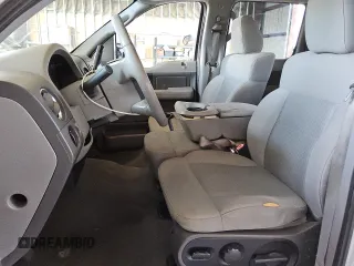 2007 Ford F-150 XLT z VIN 1FTRW02W17KD34981, wystawiony jako Copart lot #74465794 z przebiegiem 259 156 mil mil oraz Czysty tytuł • Clean title. Historia ofert i sprzedaży dostępna na DreamBid. Obrazek 7.