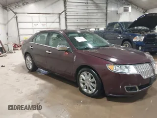 2012 Lincoln MKZ with VIN 3LNHL2JC3CR823939, listed as a IAAI auction lot 41816572 with 156,507 mi miles. Bid and sale history available at carsss.com. Image 1.