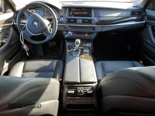 2016 BMW 5 Series 528i xDrive with VIN WBA5A7C54GG152400, listed as a Copart auction lot 80543343 with 74,579 mi miles and Salvage title. Bid and sale history available at DreamBid. Image 8.