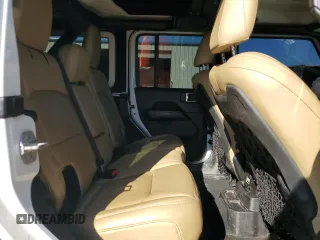 2018 Jeep Wrangler Unlimited Rubicon с VIN 1C4HJXFGXJW210780, выставлен на аукционе Copart как лот 50590655 с пробегом 98 416 миль миль и Списание • Salvage title. История ставок и продаж доступна на DreamBid. Изображение 11.