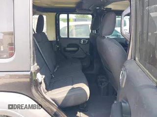 2018 Jeep Wrangler Unlimited Sport S z VIN 1C4HJXDG4JW191470, wystawiony jako IAAI lot #42295447 z przebiegiem 129 024 mil mil oraz . Historia ofert i sprzedaży dostępna na DreamBid. Obrazek 8.