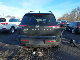 2024 Nissan Pathfinder SV with VIN 5N1DR3BC9RC267290, listed as a IAAI auction lot 41577880 with 4,192 mi miles. Bid and sale history available at carsss.com. Image 16.