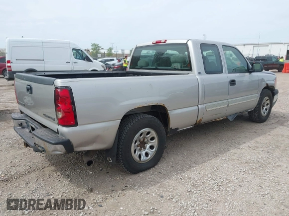 2005 Chevrolet Silverado 1500 LS with VIN 2GCEC19V851328750, listed as a IAAI auction lot 42138127 with 224,566 mi miles and . Bid and sale history available at DreamBid. Image 4.