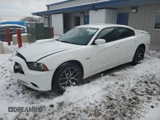 2013 Dodge Charger RT with VIN 2C3CDXDT5DH673399, listed as a Copart auction lot 82433364 with 184,376 mi miles and Clean Title. Bid and sale history available at carsss.com. Image 1.