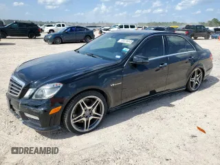 2012 Mercedes-Benz E 63 AMG с VIN WDDHF7EB6CA557729, выставлен на аукционе Copart как лот 65576845 с пробегом 40 825 миль миль и Чистый • Clean title. История ставок и продаж доступна на DreamBid. Изображение 1.
