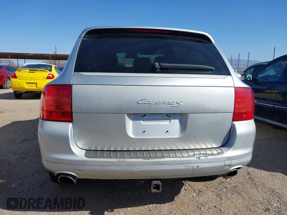 2005 Porsche Cayenne S with VIN WP1AB29P75LA62851, listed as a IAAI auction lot 41685787 with 143,711 mi miles. Bid and sale history available at carsss.com. Image 14.