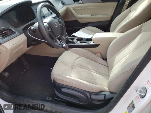 2016 Hyundai Sonata Hybrid SE with VIN KMHE24L17GA011637, listed as a Copart auction lot 73576332 with 170,747 mi miles. Bid and sale history available at carsss.com. Image 7.