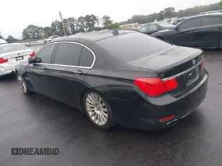 2010 BMW 7 Series 750Li с VIN WBAKB8C5XACY62728, выставлен на аукционе IAAI как лот 42375605 с пробегом 128 368 миль миль и . История ставок и продаж доступна на DreamBid. Изображение 3.