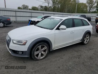 2014 Audi allroad Prestige with VIN WA1VFAFL0EA052395, listed as a Copart auction lot 51815415 with 208,905 mi miles and Clean Title. Bid and sale history available at carsss.com. Image 1.