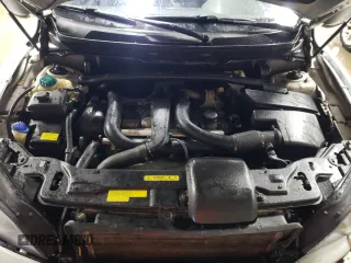 2004 Volvo XC90 with VIN YV1CM91H541052745, listed as a Copart auction lot 81890714 with 122,372 mi miles and Salvage Title. Bid and sale history available at DreamBid. Image 11.