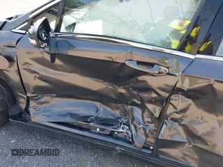 2018 Ford Fusion Titanium с VIN 3FA6P0SU2JR164525, выставлен на аукционе IAAI как лот 42585653 с пробегом 85 712 миль миль и . История ставок и продаж доступна на DreamBid. Изображение 6.