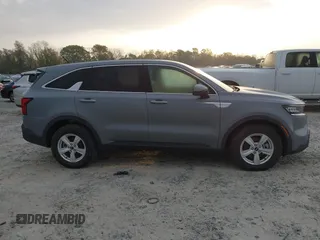 2022 Kia Sorento LX with VIN 5XYRG4LC8NG122154, listed as a IAAI auction lot 41867453 with 15,619 mi miles. Bid and sale history available at carsss.com. Image 12.