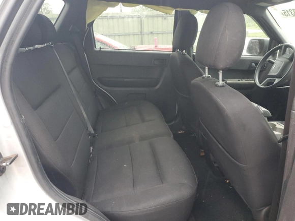 2008 Ford Escape XLT с VIN 1FMCU93128KE38301, выставлен на аукционе Copart как лот 59770315 с пробегом 194 619 миль миль и Списание • Salvage title. История ставок и продаж доступна на DreamBid. Изображение 10.