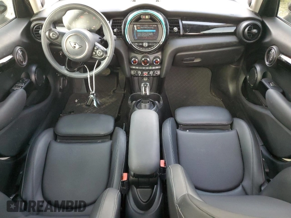 2021 MINI Hardtop 4 Door Oxford Edition with VIN WMWXU7C00M2N76797, listed as a Copart auction lot 56822934 with 44,839 mi miles and Salvage title. Bid and sale history available at DreamBid. Image 8.
