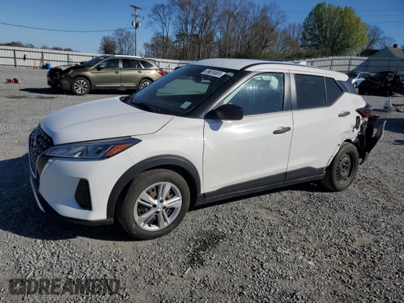 2022 Nissan Kicks S with VIN 3N1CP5BV5NL524353, listed as a Copart auction lot 49624655 with 39,531 mi miles and Salvage Title. Bid and sale history available at carsss.com. Image 1.
