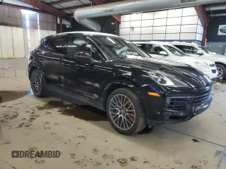 2021 Porsche Cayenne S z VIN WP1AB2AY3MDA27205, wystawiony jako Copart lot #53703015 z przebiegiem 81 932 mil mil oraz Szkoda całkowita • Salvage title. Historia ofert i sprzedaży dostępna na DreamBid. Obrazek 4.