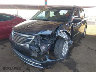 2016 Chrysler Town & Country Touring with VIN 2C4RC1BG8GR165373, listed as a IAAI auction lot 41179191 with 81,703 mi miles. Bid and sale history available at carsss.com. Image 6.