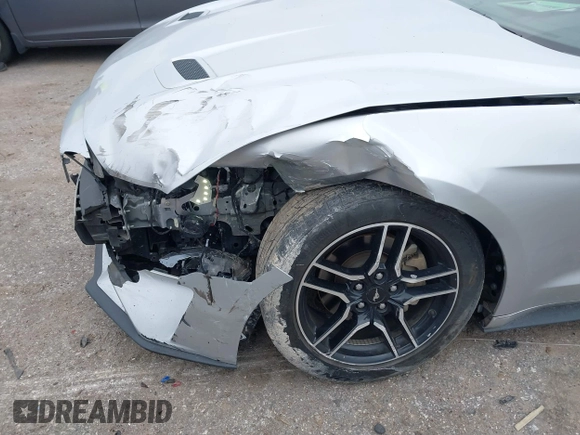 2019 Ford Mustang EcoBoost with VIN 1FA6P8TH1K5162110, listed as a IAAI auction lot 41626756 with 77,317 mi miles and . Bid and sale history available at carsss.com. Image 6.