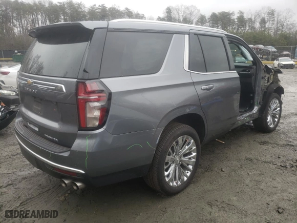 2021 Chevrolet Tahoe Premier with VIN 1GNSKSKDXMR122730, listed as a Copart auction lot 84590204 with 30,560 mi miles and Salvage Title. Bid and sale history available at carsss.com. Image 3.