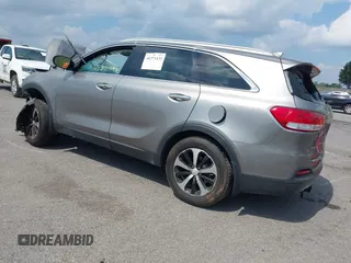 2016 Kia Sorento EX with VIN 5XYPH4A5XGG113192, listed as a IAAI auction lot 40271433 with 1 mi miles. Bid and sale history available at carsss.com. Image 3.