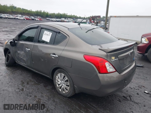 2013 Nissan Versa S with VIN 3N1CN7AP9DL861143, listed as a IAAI auction lot 42538137 with 249,439 mi miles and . Bid and sale history available at DreamBid. Image 3.