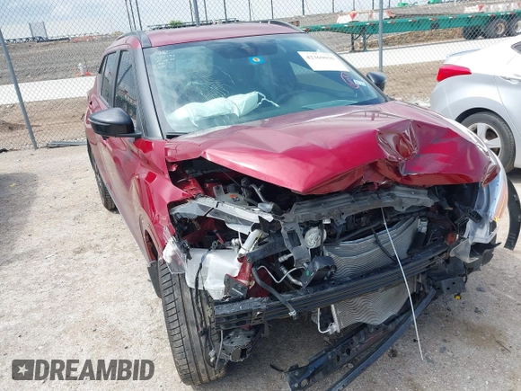 2021 Nissan Kicks SR z VIN 3N1CP5DV4ML565827, wystawiony jako IAAI lot #42369030 z przebiegiem 25 681 mil mil oraz . Historia ofert i sprzedaży dostępna na DreamBid. Obrazek 6.