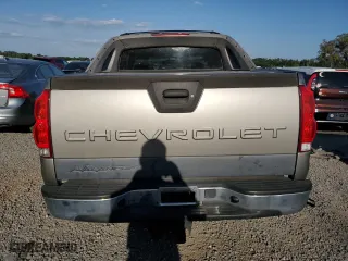 2003 Chevrolet Avalanche with VIN 3GNEK13T63G272779, listed as a Copart auction lot 50891385 with 0 mi miles and Salvage Title. Bid and sale history available at carsss.com. Image 6.