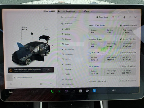 2019 Tesla Model 3 Mid Range with VIN 5YJ3E1EA1KF415368, listed as a Copart auction lot 83101694 with 87440 miles and Clean Title. Bid and sale history available at carsss.com. Image 9.