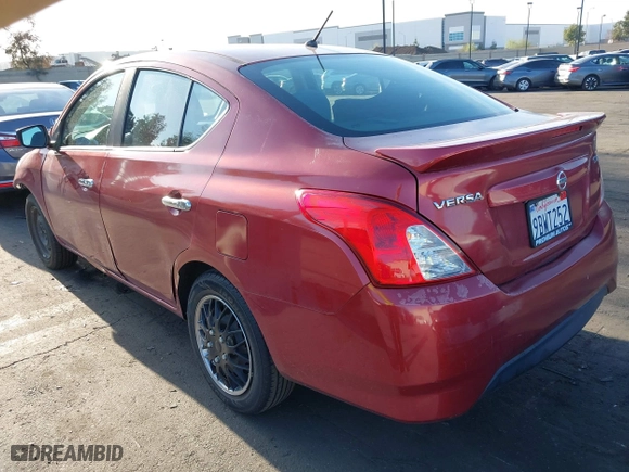 2019 Nissan Versa Sedan SV with VIN 3N1CN7AP5KL871732, listed as a IAAI auction lot 41989980 with 85,358 mi miles. Bid and sale history available at carsss.com. Image 3.
