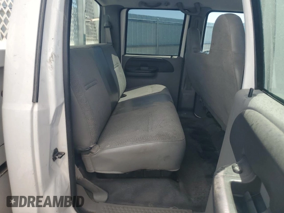 2007 Ford F-450 XL с VIN 1FDXW46P77EA80124, выставлен на аукционе Copart как лот 68305404 с пробегом Не указан миль и Списание • Salvage title. История ставок и продаж доступна на DreamBid. Изображение 10.