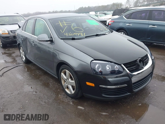 2008 Volkswagen Jetta SE with VIN 3VWRZ71K38M025440, listed as a IAAI auction lot 41604481 with Not provided miles and . Bid and sale history available at DreamBid. Image 1.