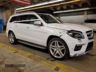 2015 Mercedes-Benz GL-Class GL 550 with VIN 4JGDF7DE4FA606592, listed as a Copart auction lot 81621723 with 64,479 mi miles. Bid and sale history available at carsss.com. Image 4.