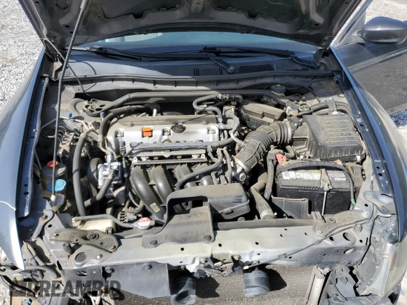 2011 Honda Accord EX z VIN 1HGCP2F76BA092030, wystawiony jako Copart lot #56757865 z przebiegiem 235 432 mil mil oraz Szkoda całkowita • Salvage title. Historia ofert i sprzedaży dostępna na DreamBid. Obrazek 11.