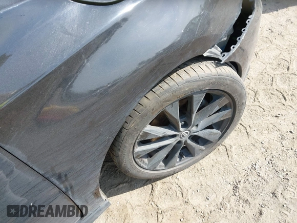 2018 Nissan Sentra S with VIN 3N1AB7AP2JY287421, listed as a IAAI auction lot 42110872 with 136,858 mi miles and . Bid and sale history available at DreamBid. Image 14.