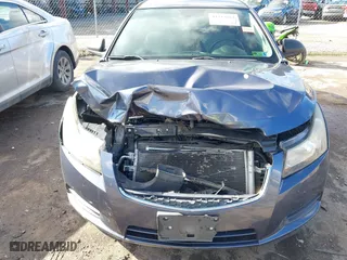 2013 Chevrolet Cruze LS with VIN 1G1PA5SGXD7302629, listed as a IAAI auction lot 41213864 with 106,062 mi miles. Bid and sale history available at carsss.com. Image 6.