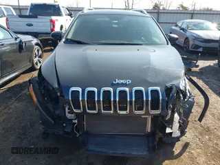 2018 Jeep Cherokee Limited with VIN 1C4PJMDB0JD569732, listed as a IAAI auction lot 41665127 with 55,412 mi miles. Bid and sale history available at carsss.com. Image 13.