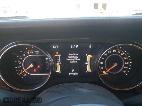 2019 Jeep Wrangler Unlimited Sahara with VIN 1C4HJXEGXKW651960, listed as a Copart auction lot 84255444 with 61,982 mi miles and Salvage title. Bid and sale history available at DreamBid. Image 9.