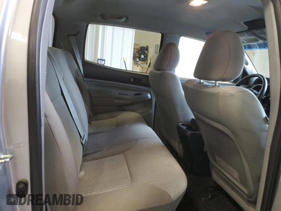 2015 Toyota Tacoma with VIN 3TMLU4EN7FM170049, listed as a Copart auction lot 52083725 with 162,062 mi miles and Salvage Title. Bid and sale history available at DreamBid. Image 10.