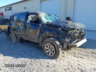 2022 Toyota 4Runner TRD Off Road Premium with VIN JTERU5JR4N5999668, listed as a IAAI auction lot 41144703 with 60,932 mi miles and . Bid and sale history available at DreamBid. Image 1.