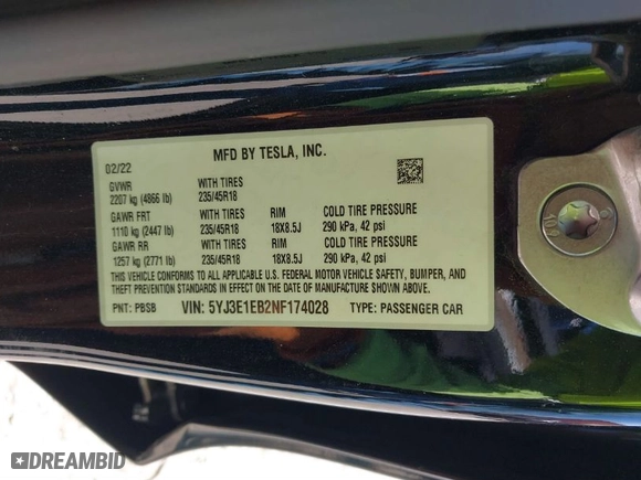 2022 Tesla Model 3 Long Range with VIN 5YJ3E1EB2NF174028, listed as a IAAI auction lot 41697310 with NaN miles. Bid and sale history available at carsss.com. Image 9.