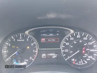 2014 Nissan Pathfinder Platinum Hybrid with VIN 5N1CR2MM6EC640419, listed as a IAAI auction lot 42003462 with 149,866 mi miles. Bid and sale history available at carsss.com. Image 7.
