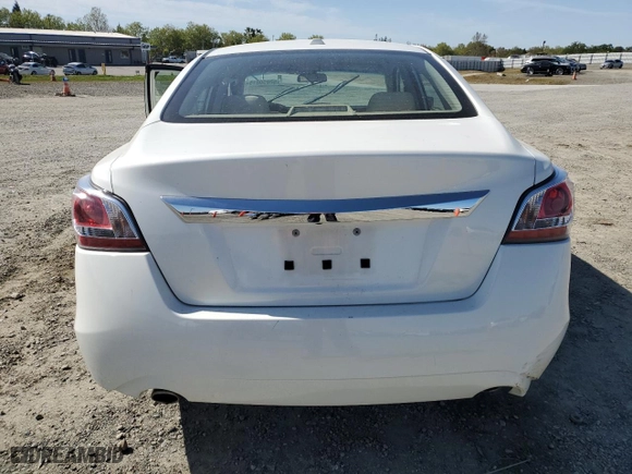 2014 Nissan Altima 2.5 S with VIN 1N4AL3AP7EN259898, listed as a Copart auction lot 52050815 with 110,771 mi miles and Salvage Title. Bid and sale history available at carsss.com. Image 6.
