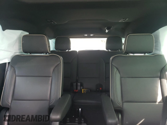 2023 Chevrolet Suburban Premier with VIN 1GNSCFKD6PR101043, listed as a Copart auction lot 43536655 with 39,827 mi miles and Salvage title. Bid and sale history available at DreamBid. Image 10.