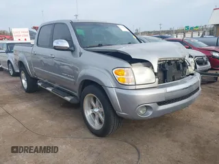 2004 Toyota Tundra SR5 with VIN 5TBET341X4S456553, listed as a IAAI auction lot 41912335 with 98,943 mi miles. Bid and sale history available at carsss.com. Image 1.