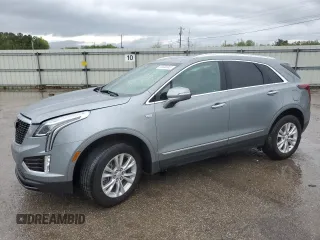2023 Cadillac XT5 FWD Luxury z VIN 1GYKNAR47PZ144988, wystawiony jako Copart lot #50830365 z przebiegiem 17 687 mil mil oraz Szkody całkowita. Historia ofert i sprzedaży dostępna na DreamBid. Obrazek 1.