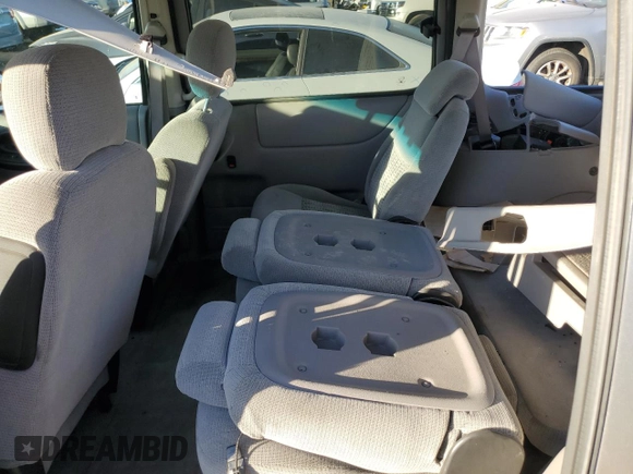 2005 Chevrolet Venture LT with VIN 1GNDV33E95D114601, listed as a Copart auction lot 73258614 with 80,491 mi miles and Salvage Title. Bid and sale history available at carsss.com. Image 11.