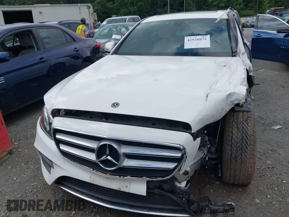 2017 Mercedes-Benz E 300 Luxury с VIN WDDZF4KB5HA280599, выставлен на аукционе IAAI как лот 42520875 с пробегом 41 026 миль миль и . История ставок и продаж доступна на DreamBid. Изображение 12.