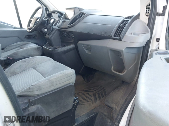 2016 Ford Transit Cargo с VIN 1FTYR1ZM5GKA58477, выставлен на аукционе IAAI как лот 41829410 с пробегом 186 669 миль миль и . История ставок и продаж доступна на DreamBid. Изображение 5.